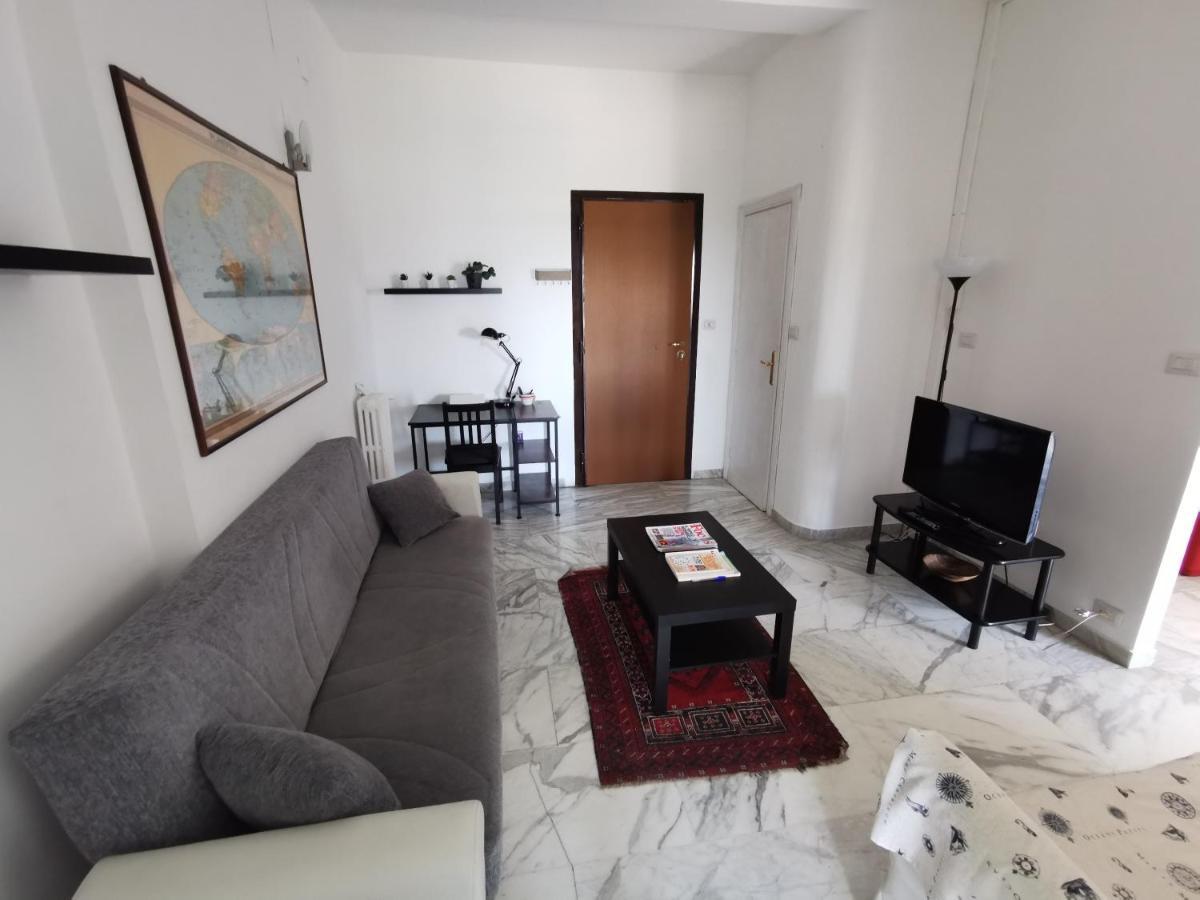Appartamento Torlonia Roma Exteriör bild